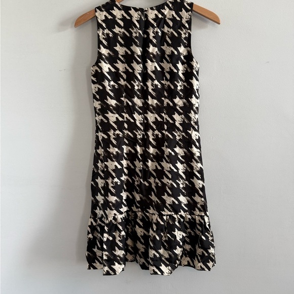 J. Crew 100% Silk Black and White Houndstooth Mini Dress, Size 000 - Picture 6 of 8